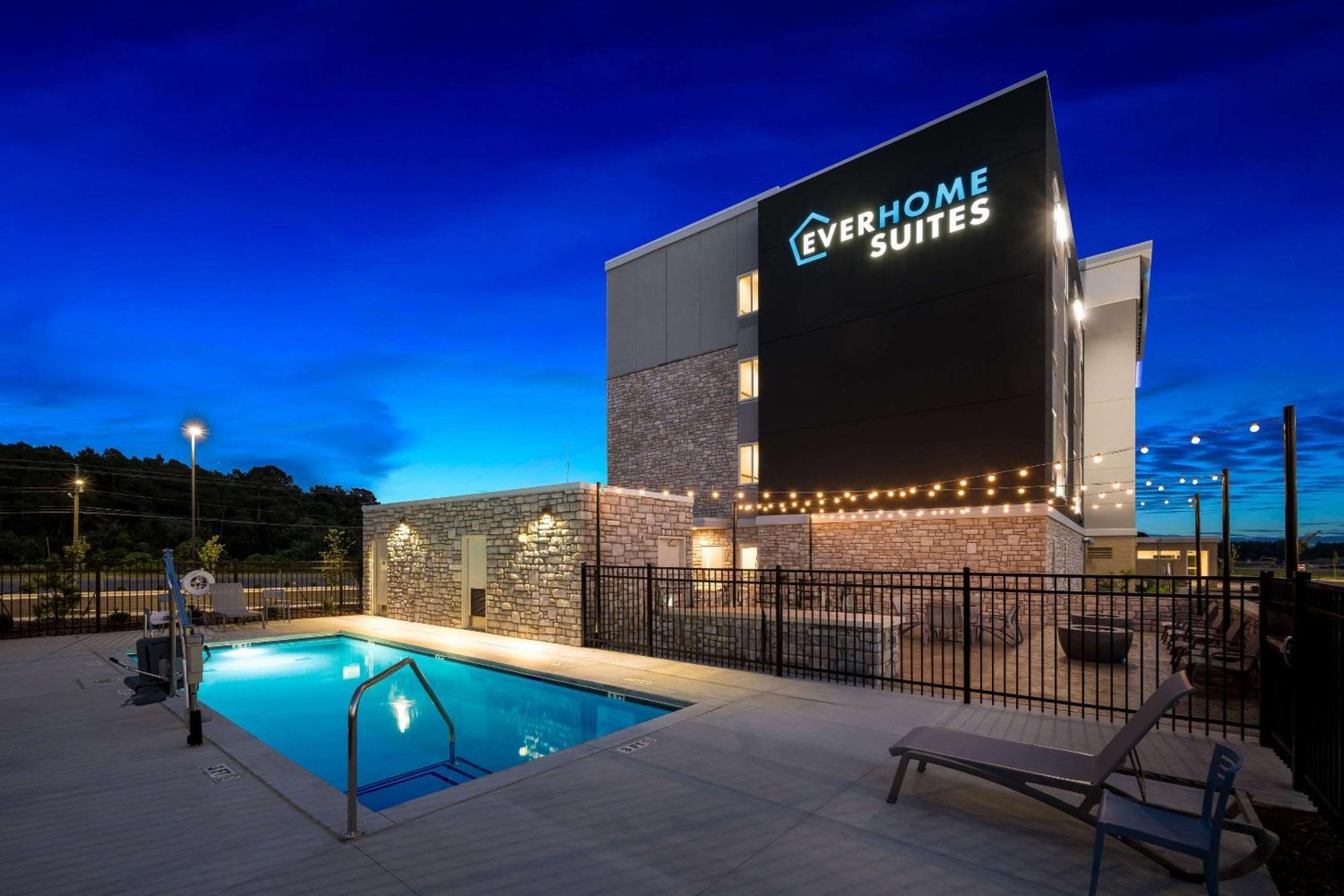 Everhome Suites Fayetteville Near Fort Bragg Eksteriør bilde