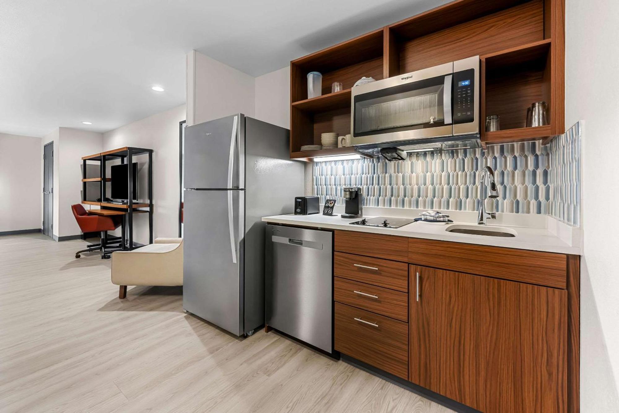 Everhome Suites Fayetteville Near Fort Bragg Eksteriør bilde